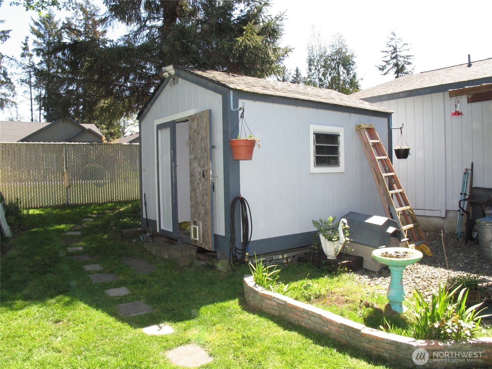 24703 Ash Place Property Photo 12