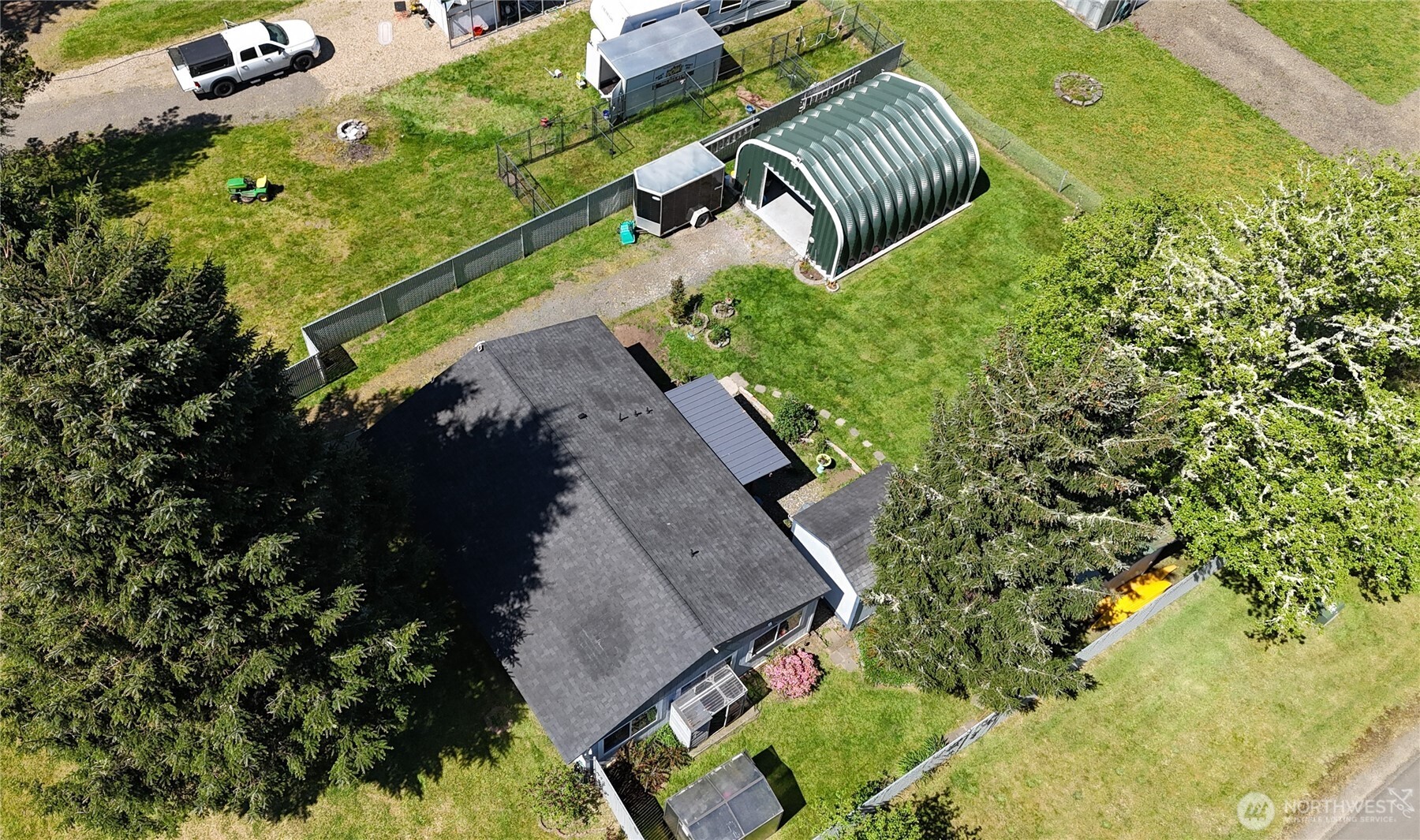 24703 Ash Place Property Photo 31