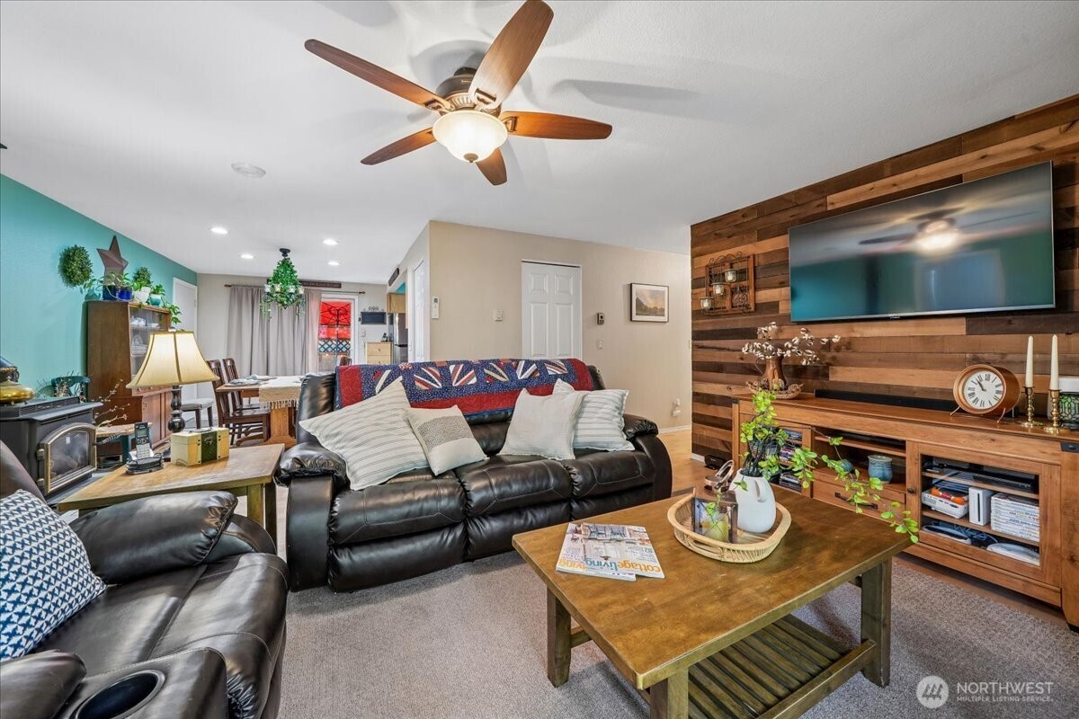 11222 Country Club Place Property Photo 14