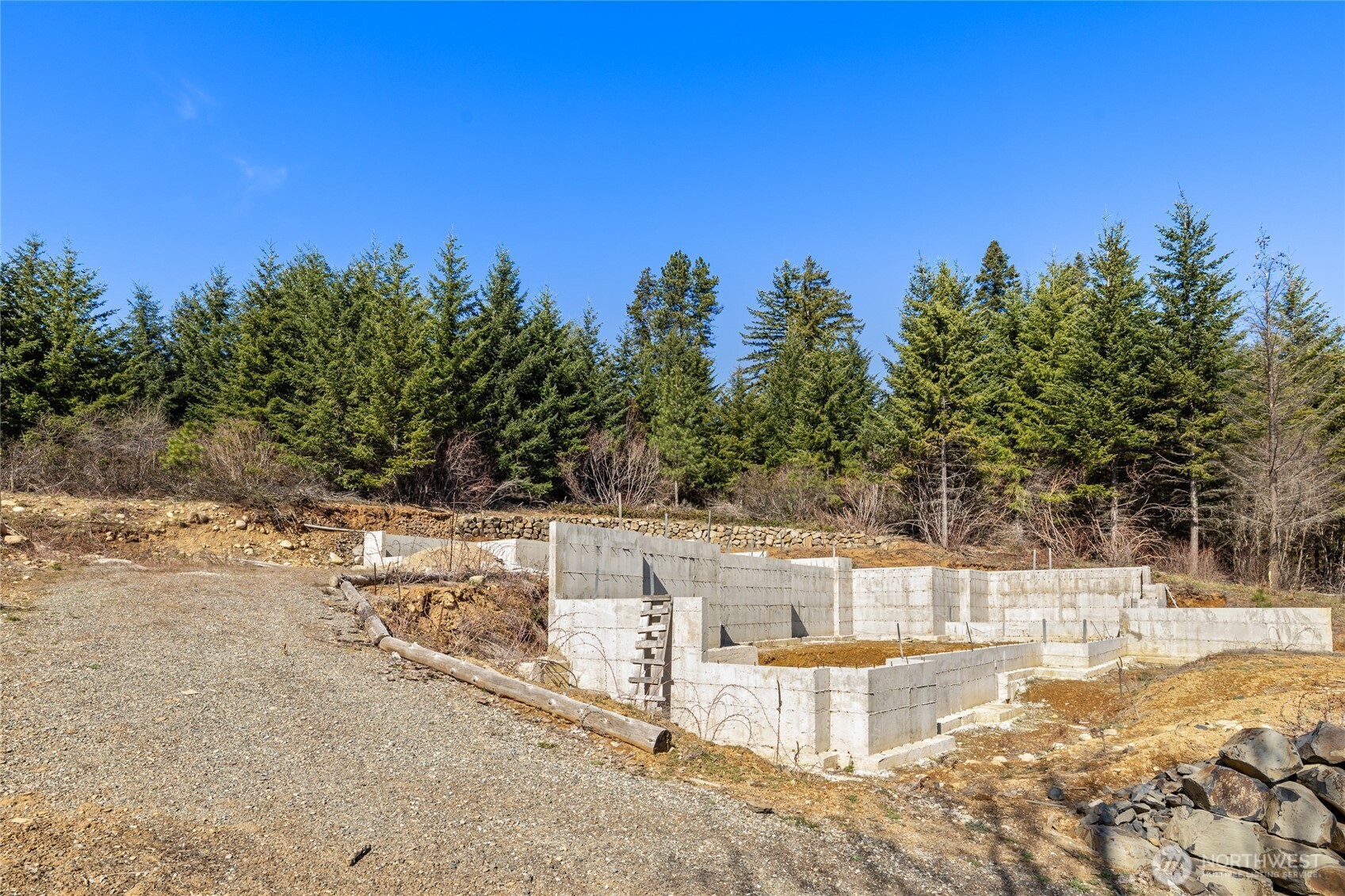 320 Tired Creek Lane Property Photo 6