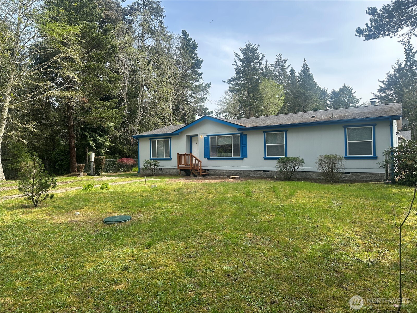 1405 324th Place Property Photo 2