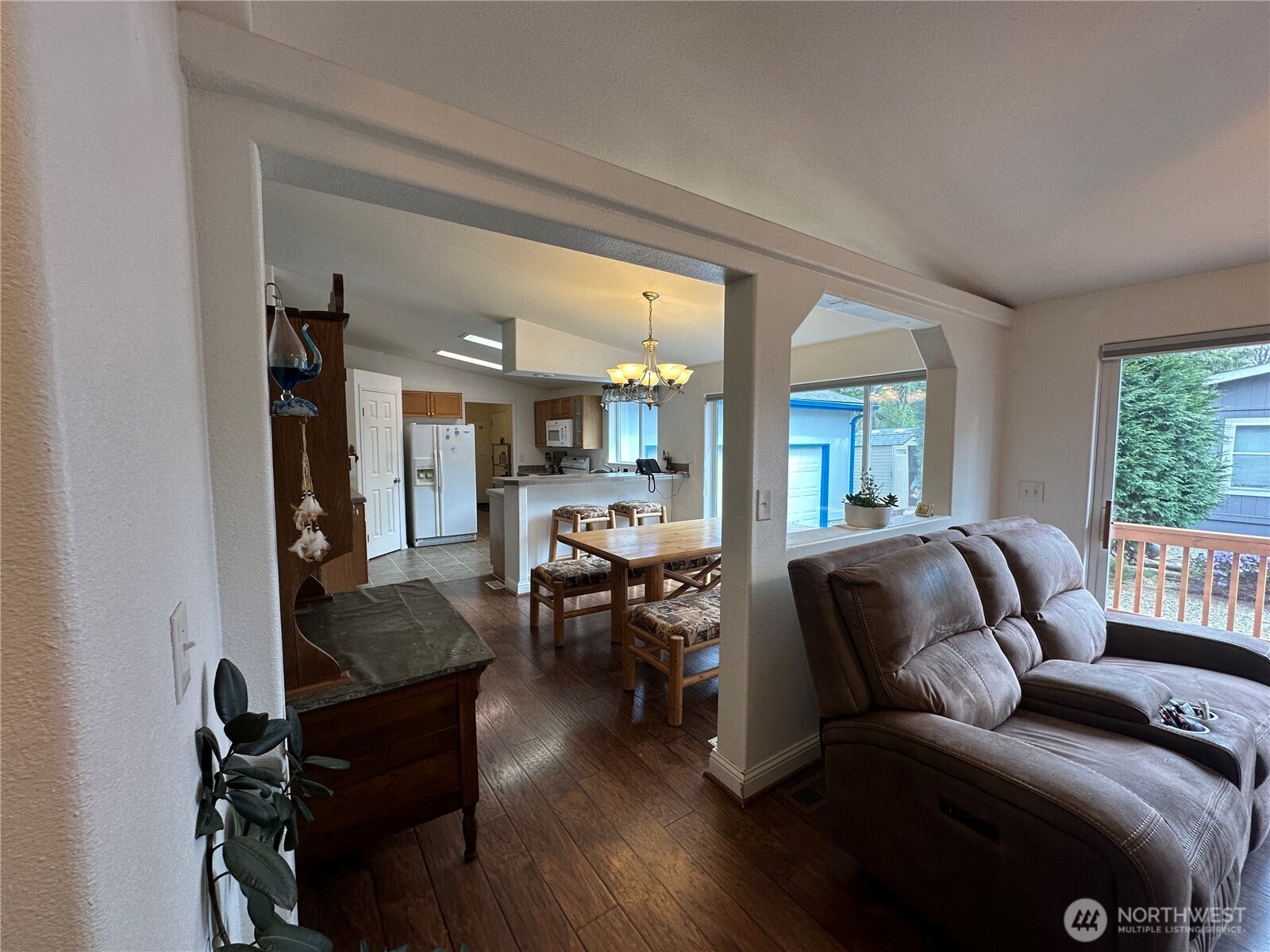 1405 324th Place Property Photo 8