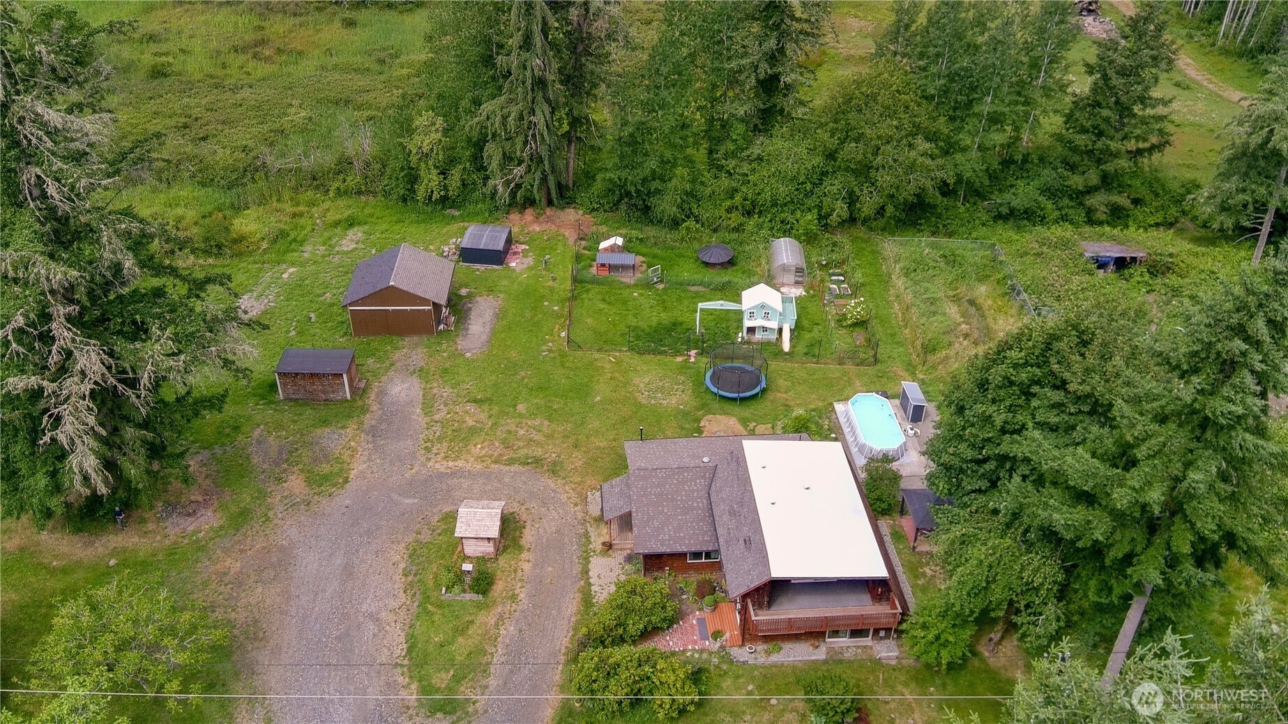 8325 Spurgeon Creek Road Property Photo 4