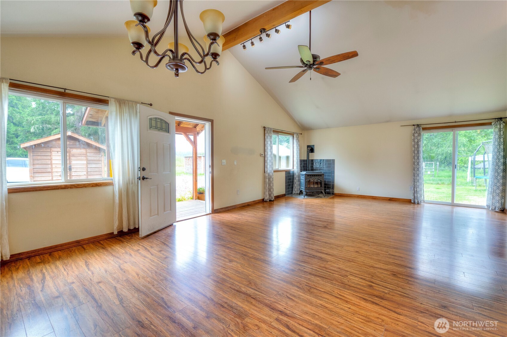 8325 Spurgeon Creek Road Property Photo 11