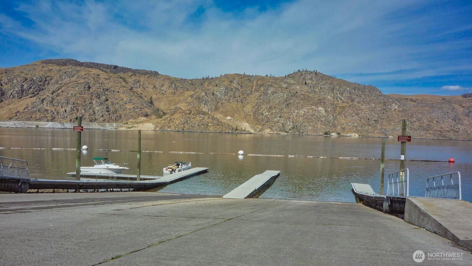 46040 Arrowleaf Canyon Drive Property Photo 12