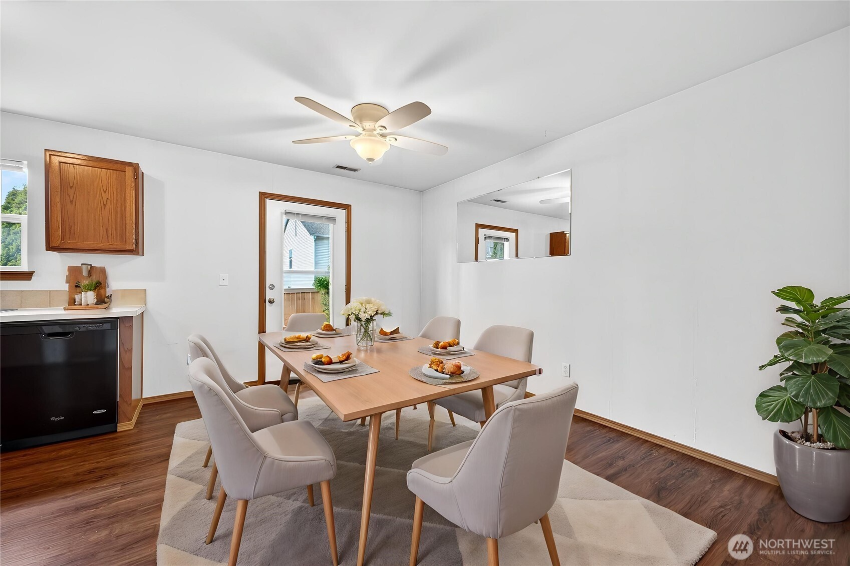 12205 135th Street Property Photo 8