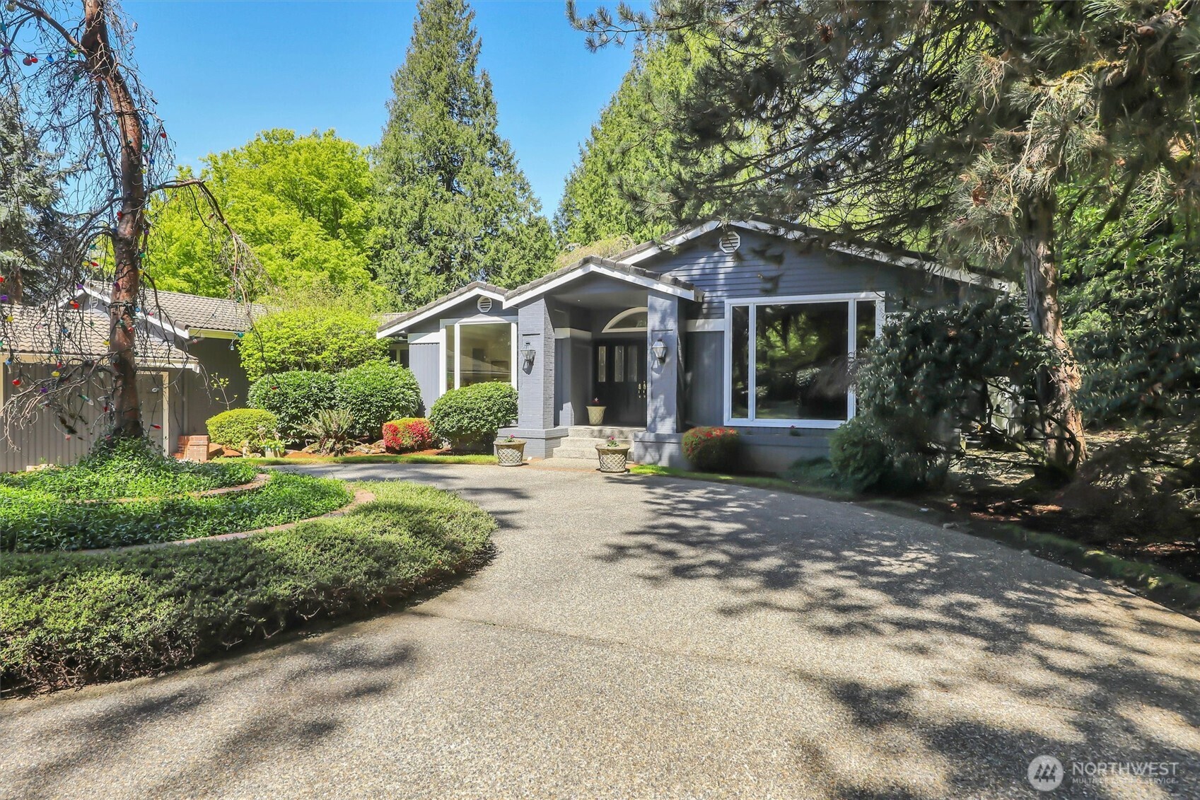 13320 211th Place Property Photo 3