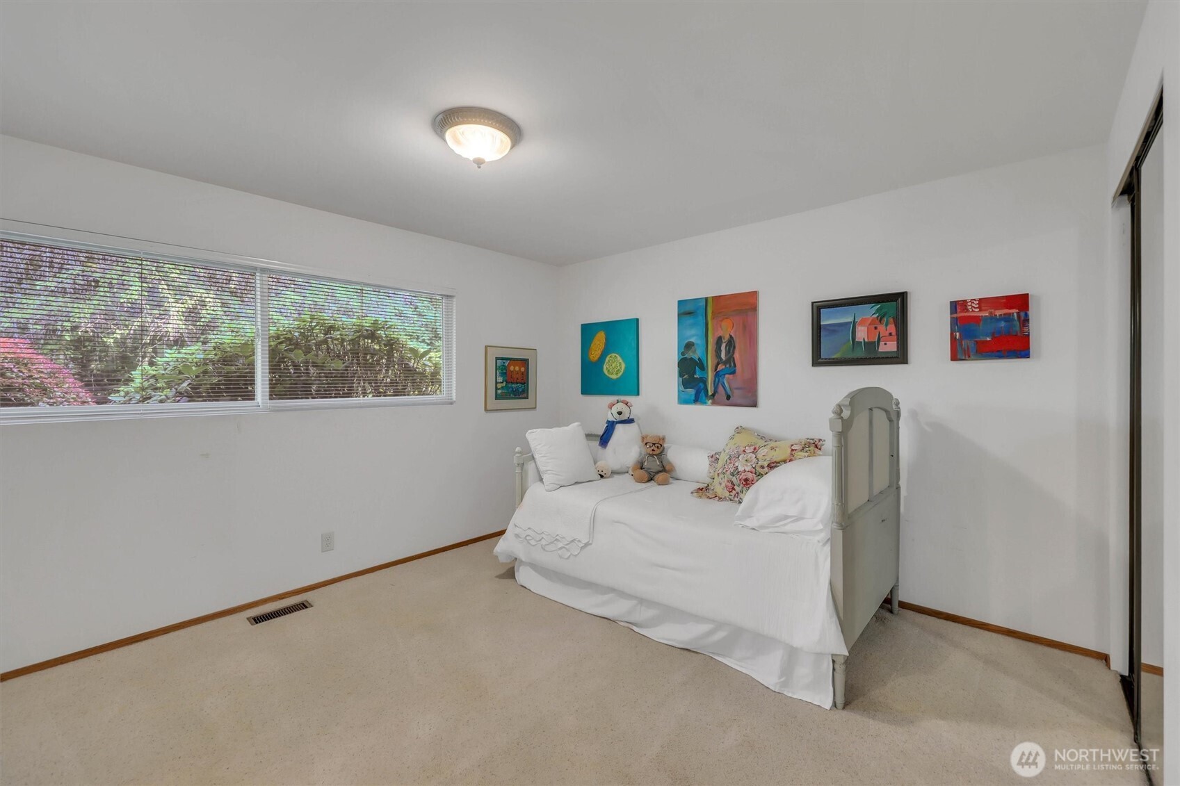 13320 211th Place Property Photo 27