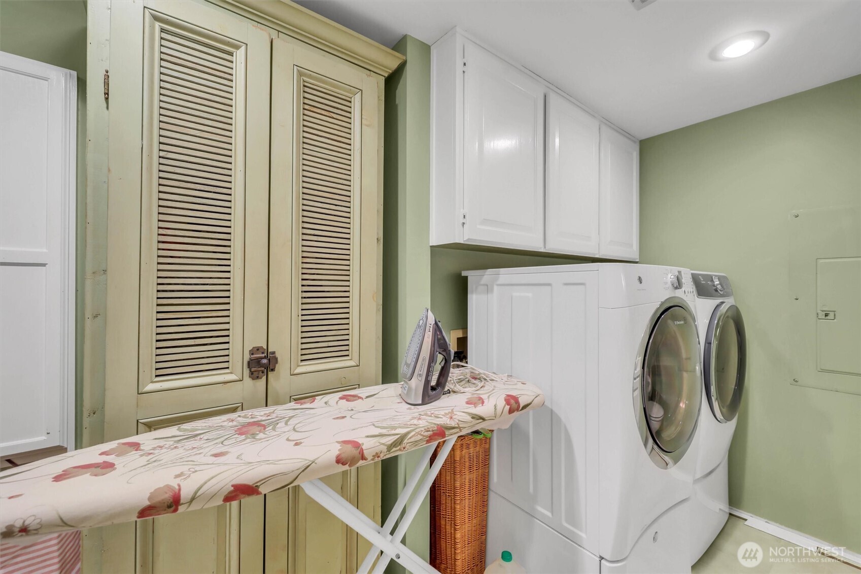 13320 211th Place Property Photo 33