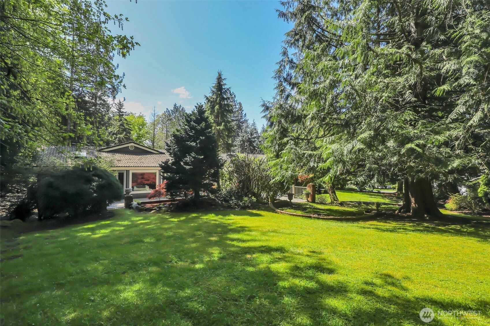 13320 211th Place Property Photo 38