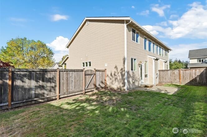 3145 5th Avenue Property Photo 2