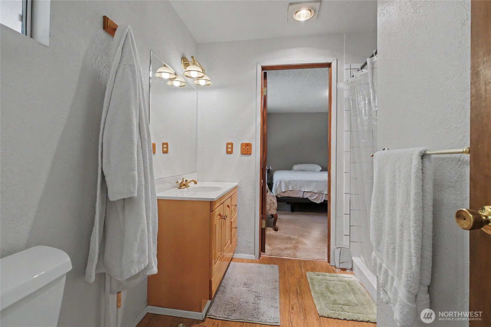 1121 Jean St Property Photo 10