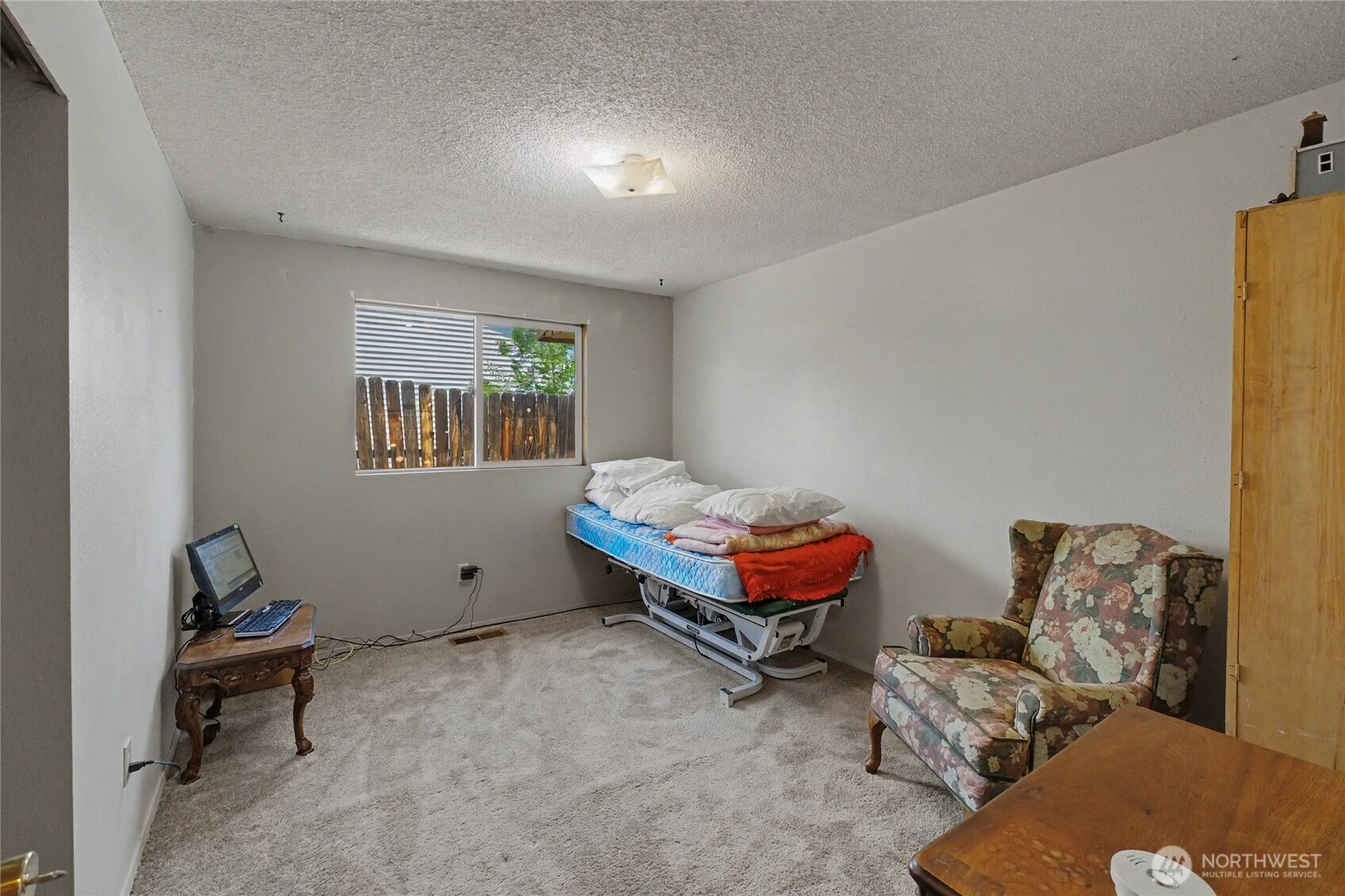 1121 Jean St Property Photo 13