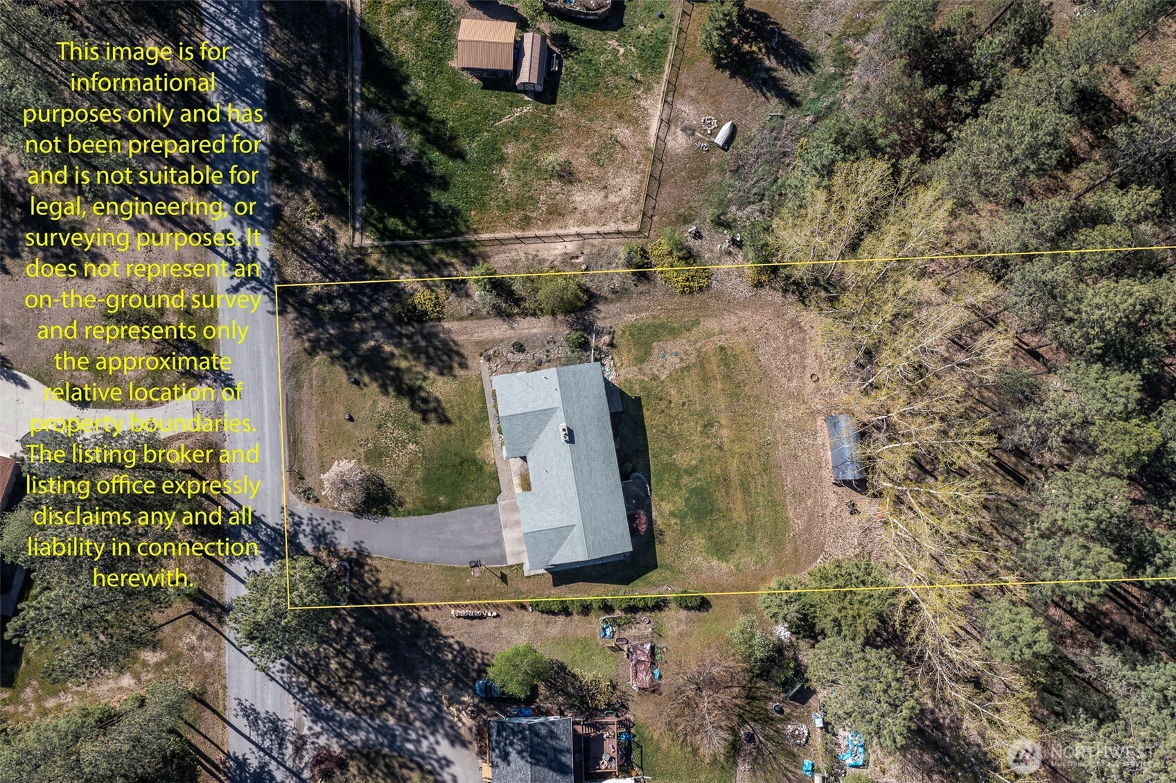1140 S Pine Street Property Photo 4
