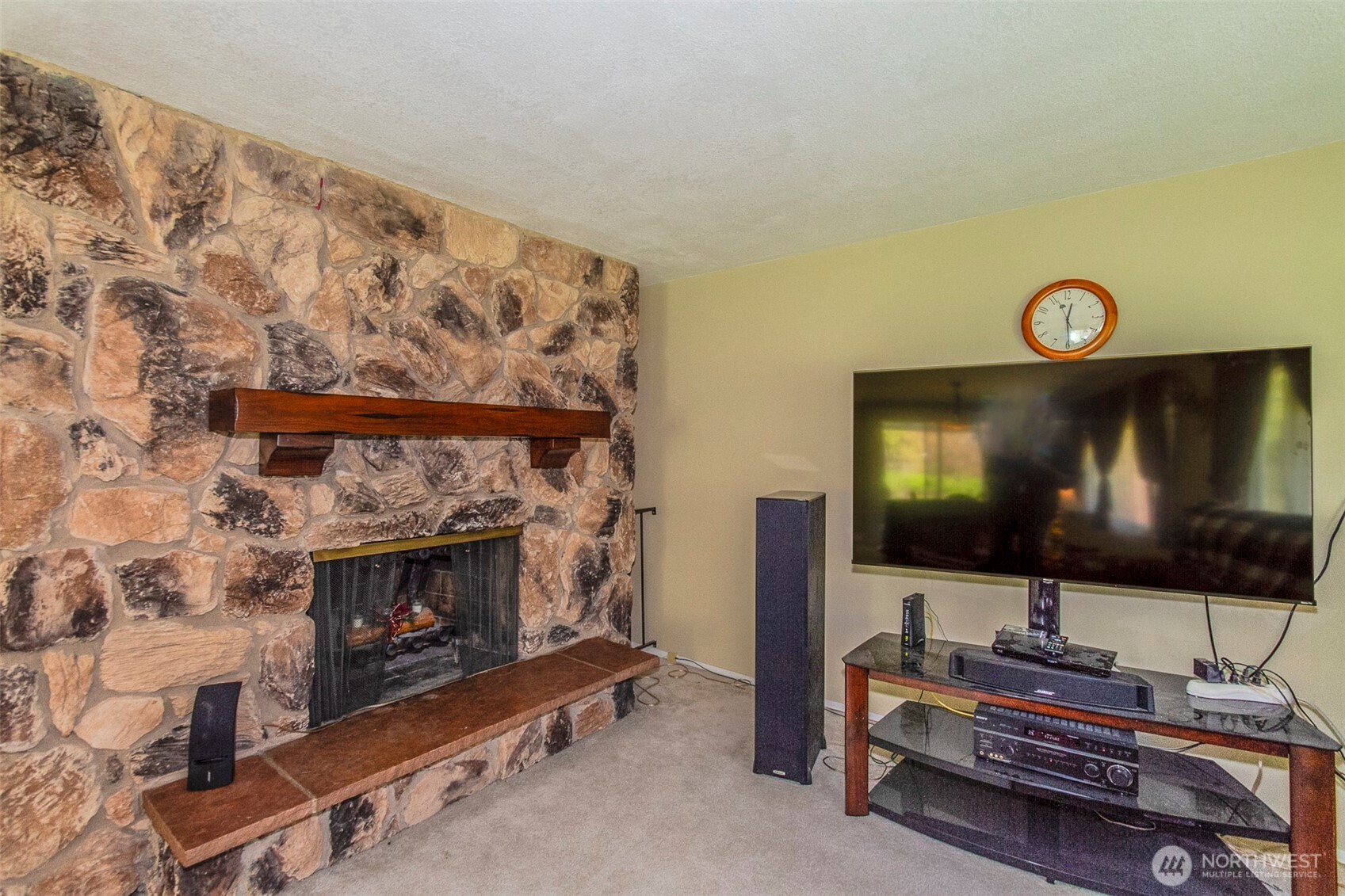 1140 S Pine Street Property Photo 11