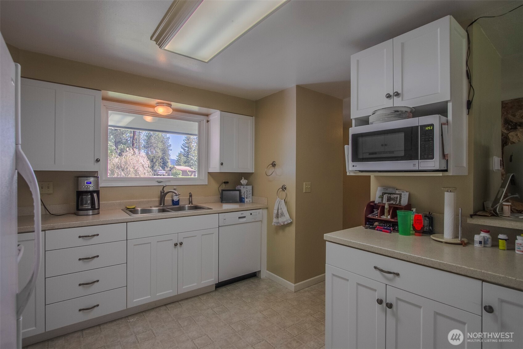 1140 S Pine Street Property Photo 15