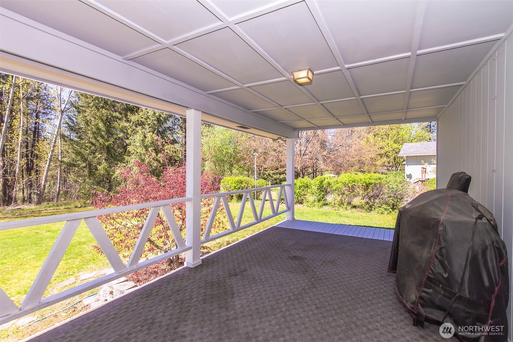1140 S Pine Street Property Photo 24