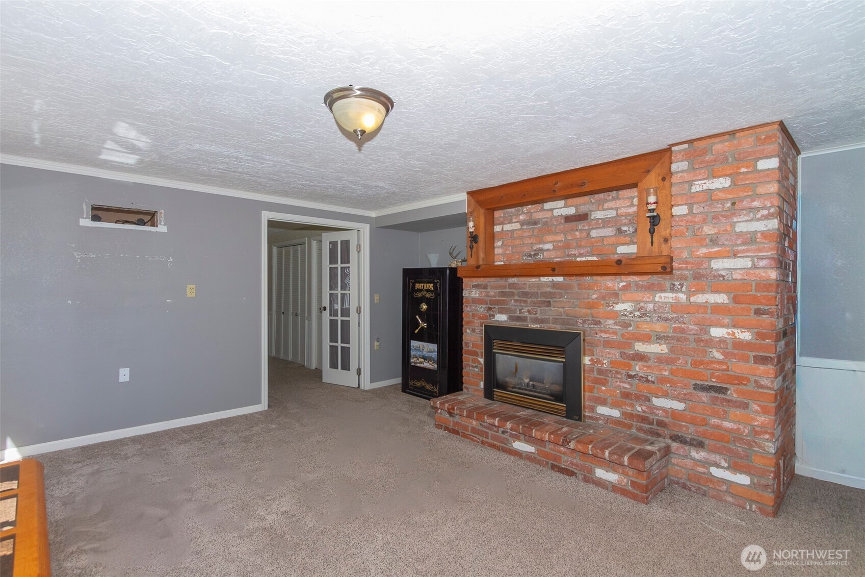 1140 S Pine Street Property Photo 30