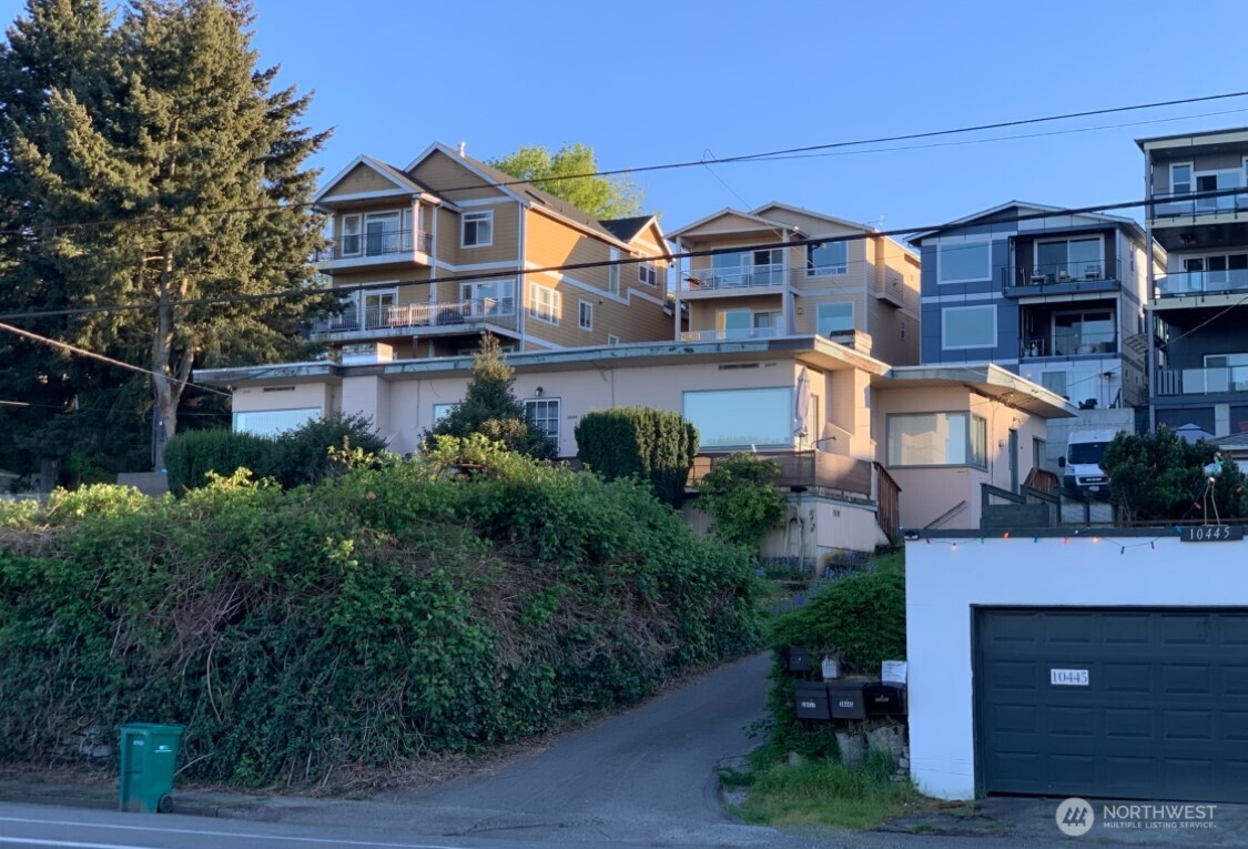 10451 Rainier Avenue Property Photo 2