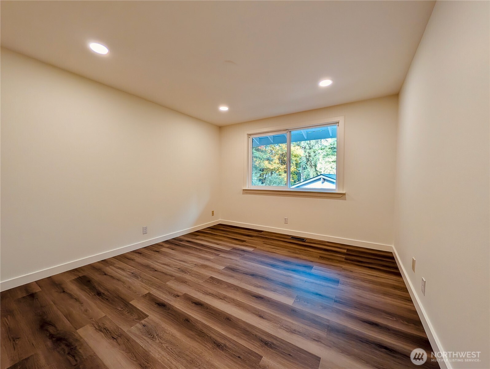 1135 147th Pl Property Photo 15