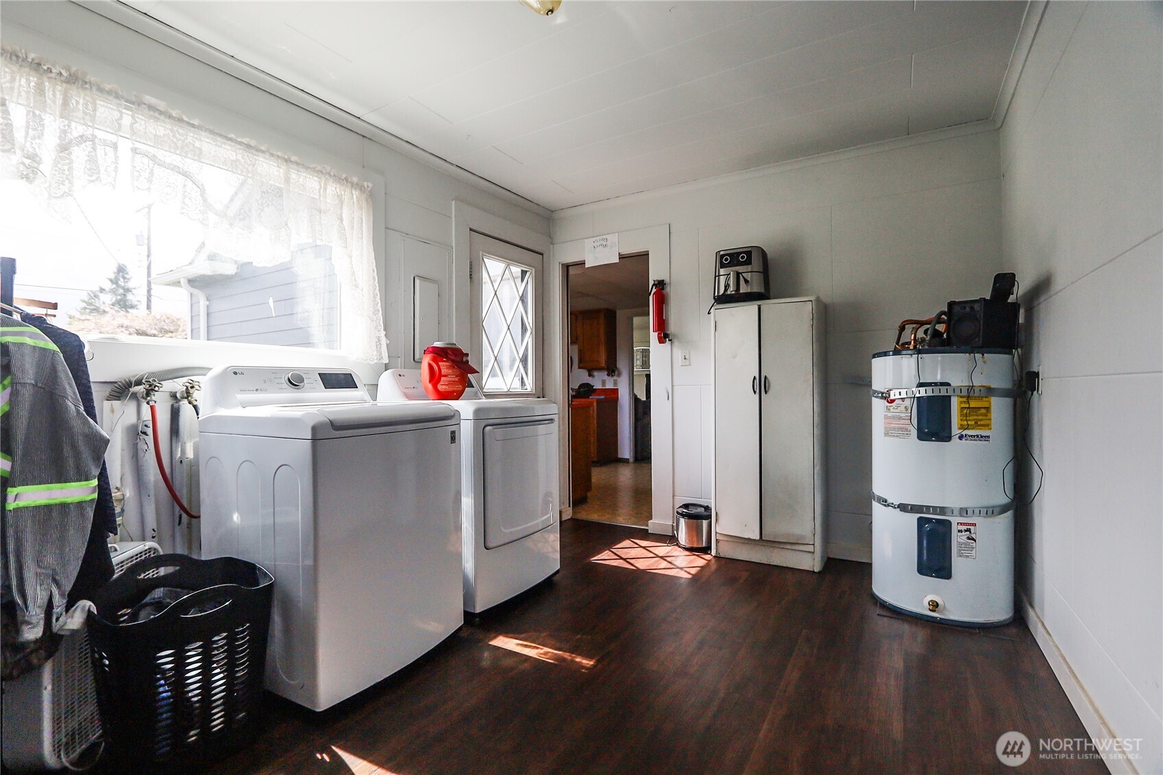 2835 Pacific Avenue Property Photo 15