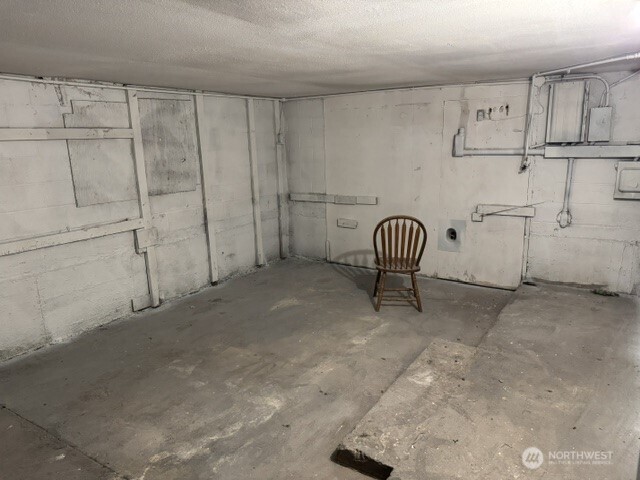 13908 50th Avenue Property Photo 11