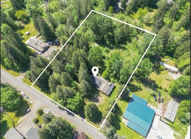 13908 50th Avenue Property Photo 13