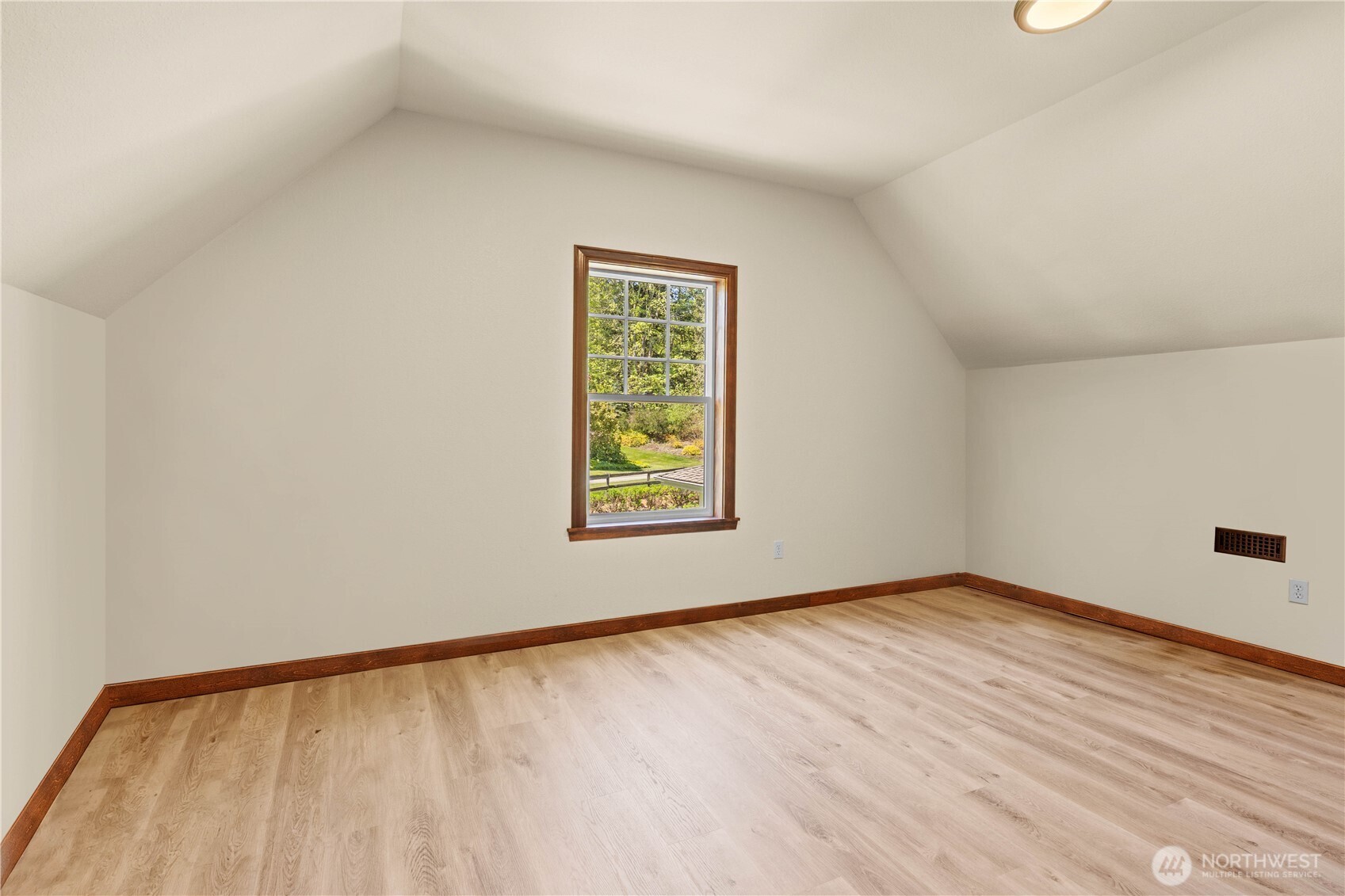 24217 116th Avenue Property Photo 27