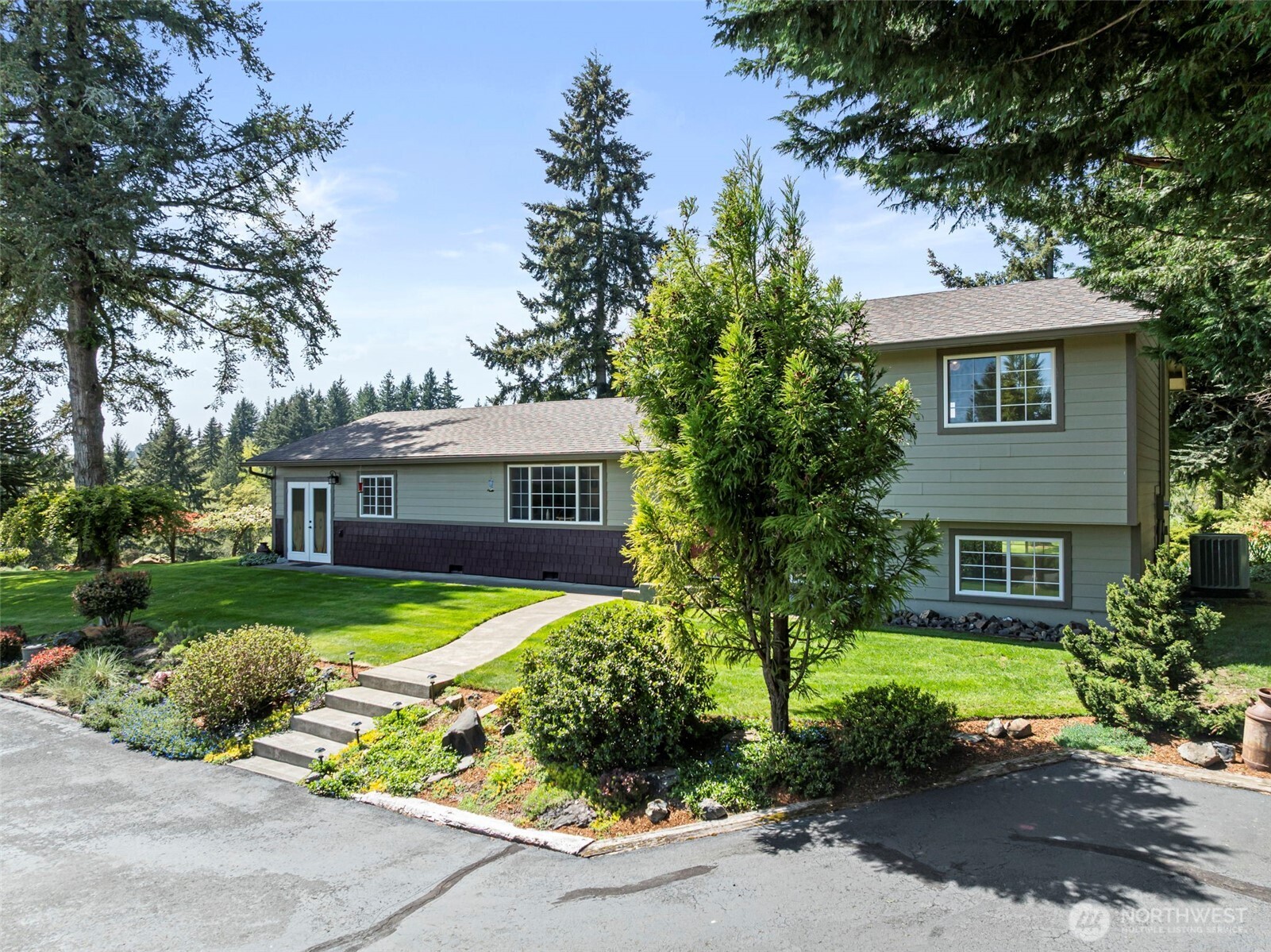 124 Gunnell Road Property Photo 1
