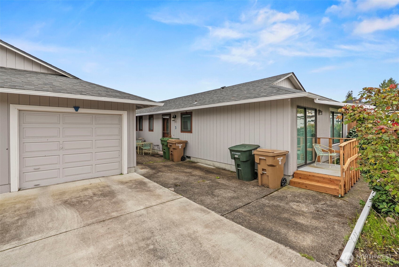 1 Teal Street 1&3 Property Photo 32