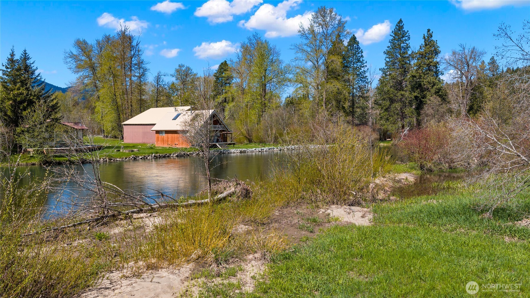 541 Heron Drive Property Photo 19