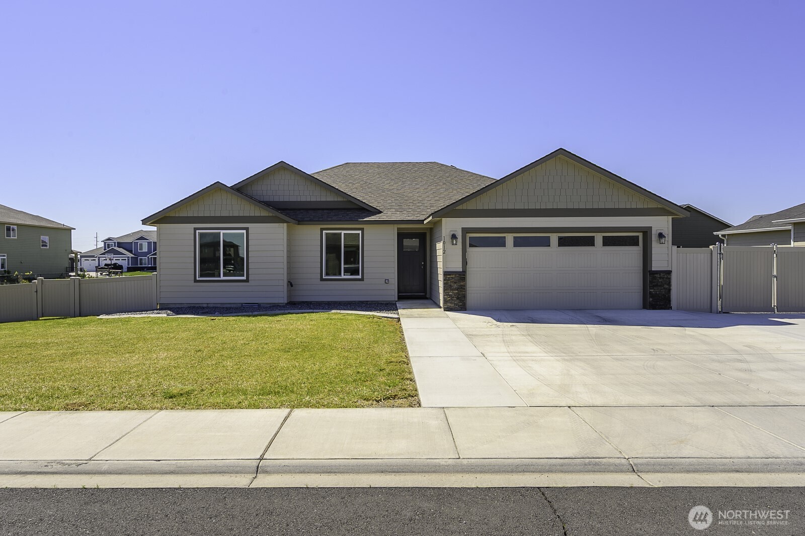 1012 8th Avenue Property Photo 1