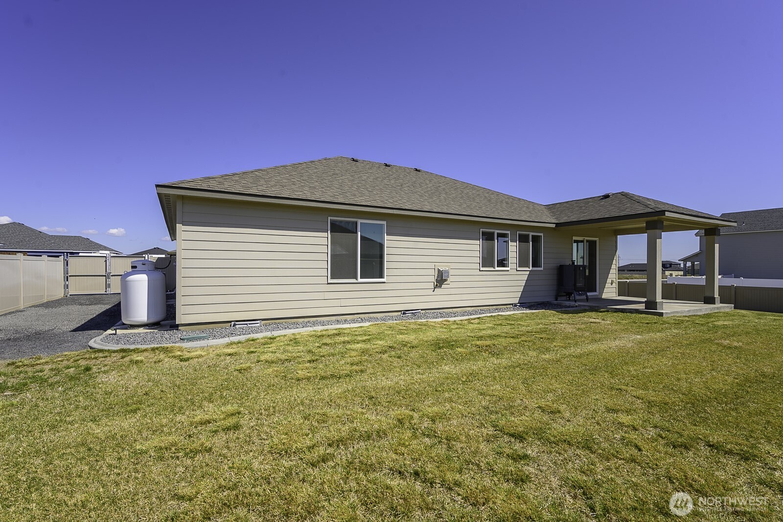 1012 8th Avenue Property Photo 28