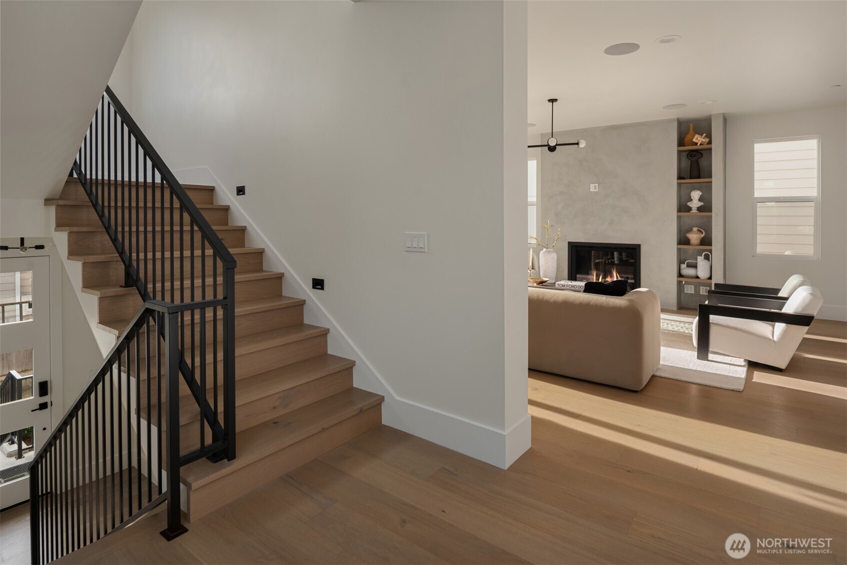 134 8th Court Property Photo 16