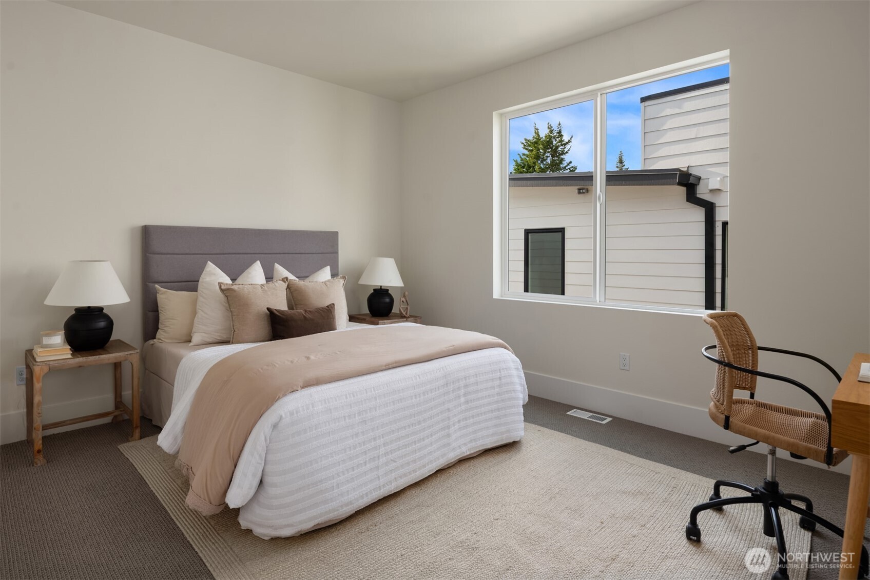 134 8th Court Property Photo 26