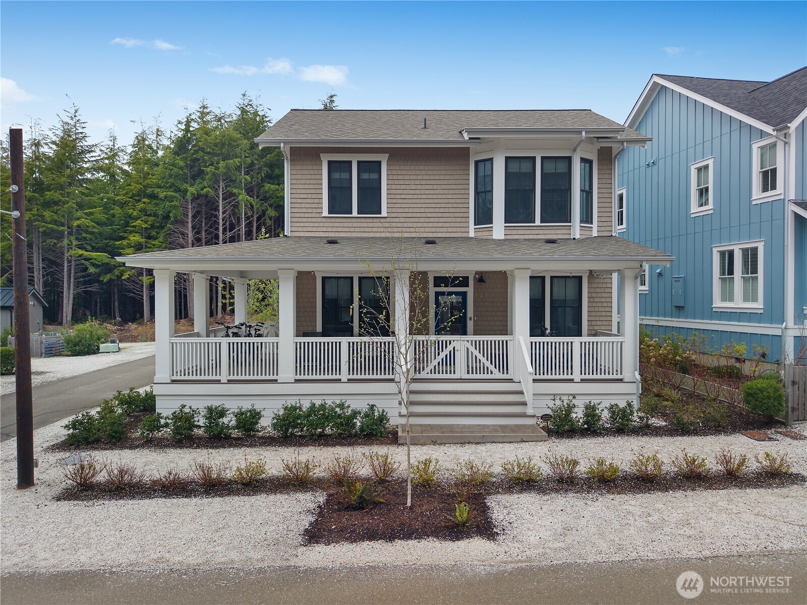 421 E Compass Street Property Photo 1