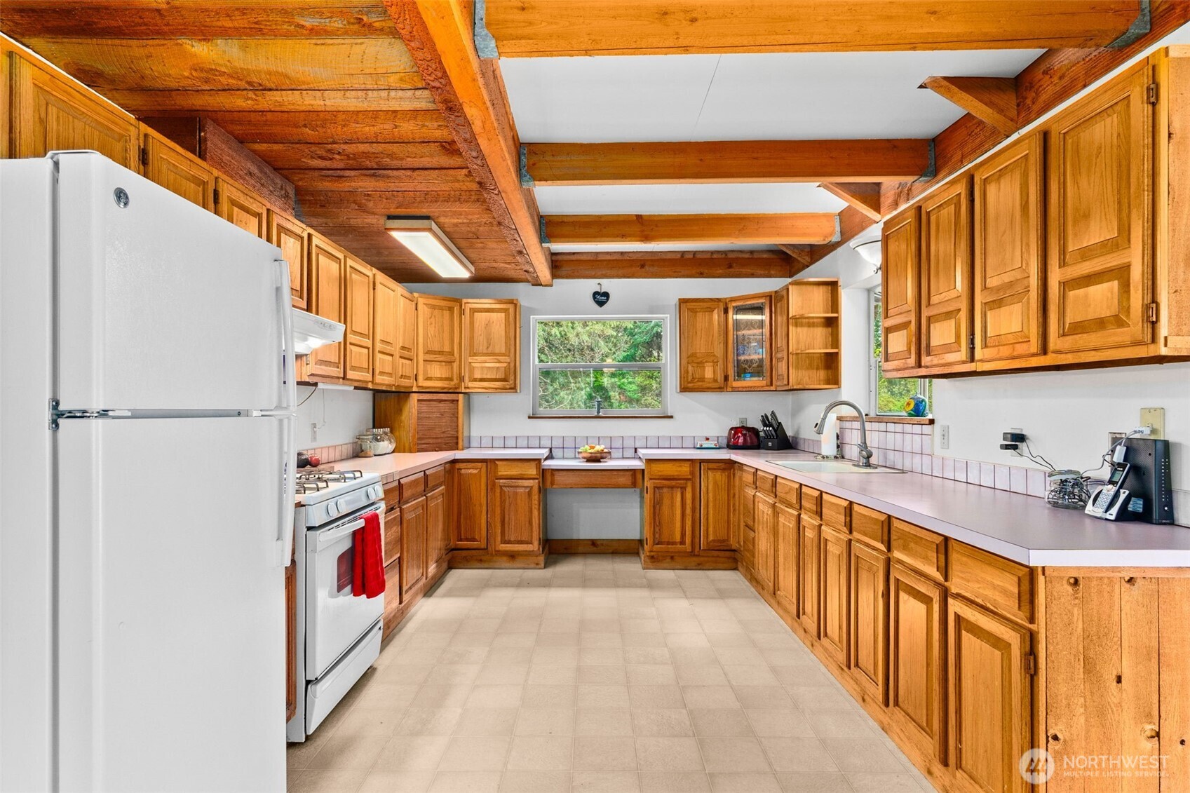 22110 Elbow Lake Road B Property Photo 7