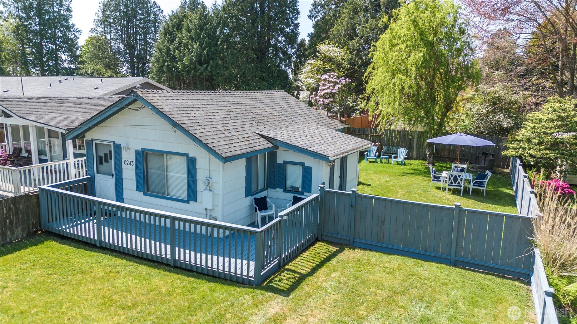 8243 Beachway Drive Property Photo 2