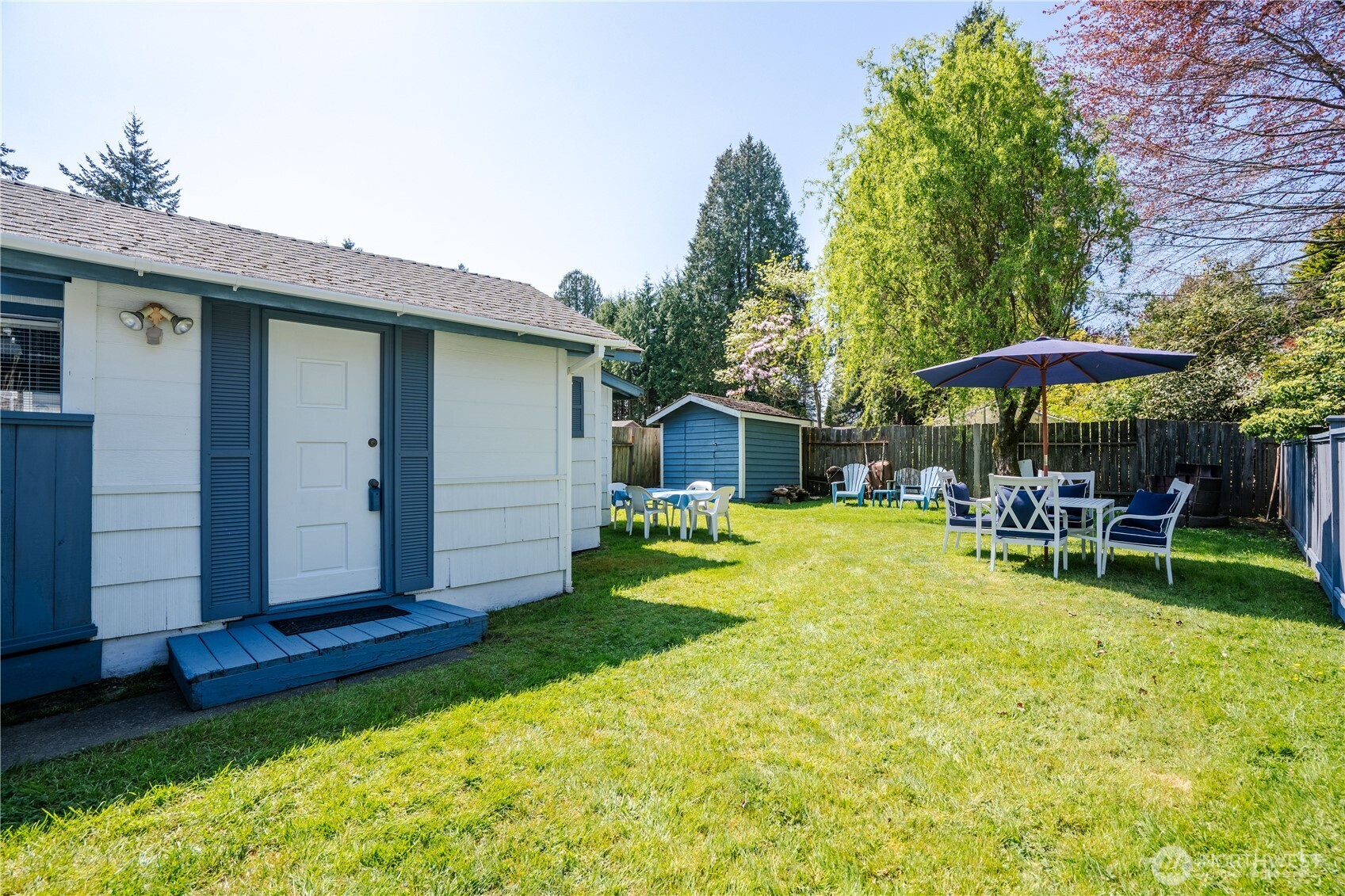 8243 Beachway Drive Property Photo 17