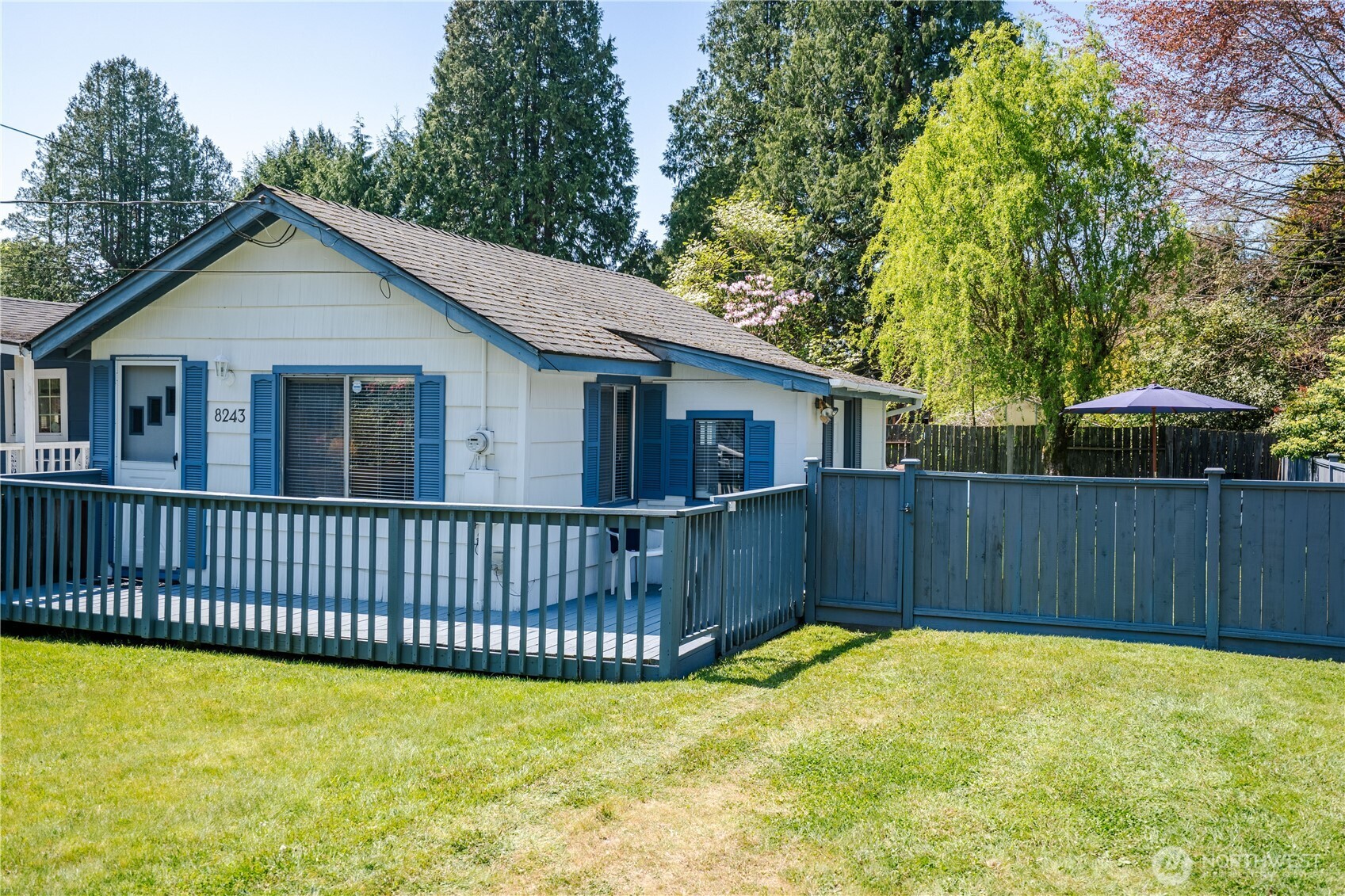 8243 Beachway Drive Property Photo 18