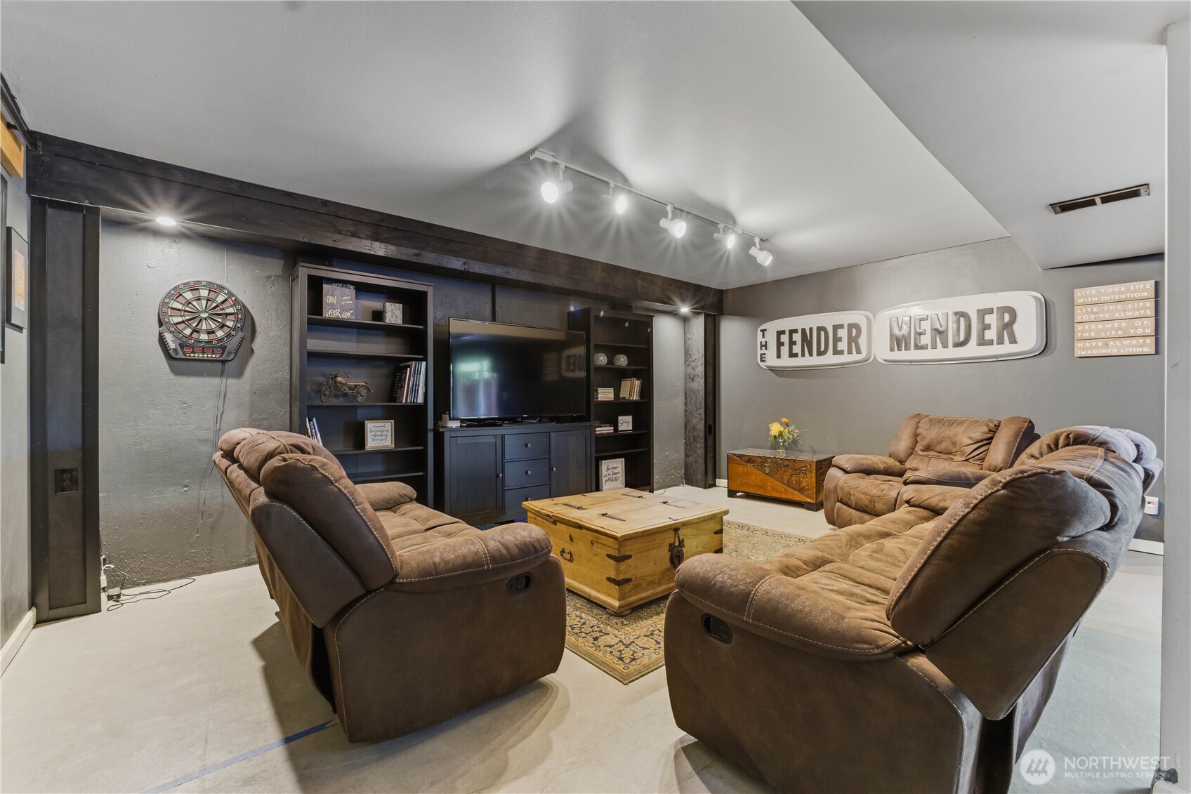 5958 Pioneer Drive Property Photo 15
