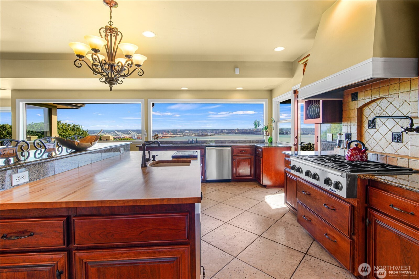 4702 Browns Point Boulevard Property Photo 14