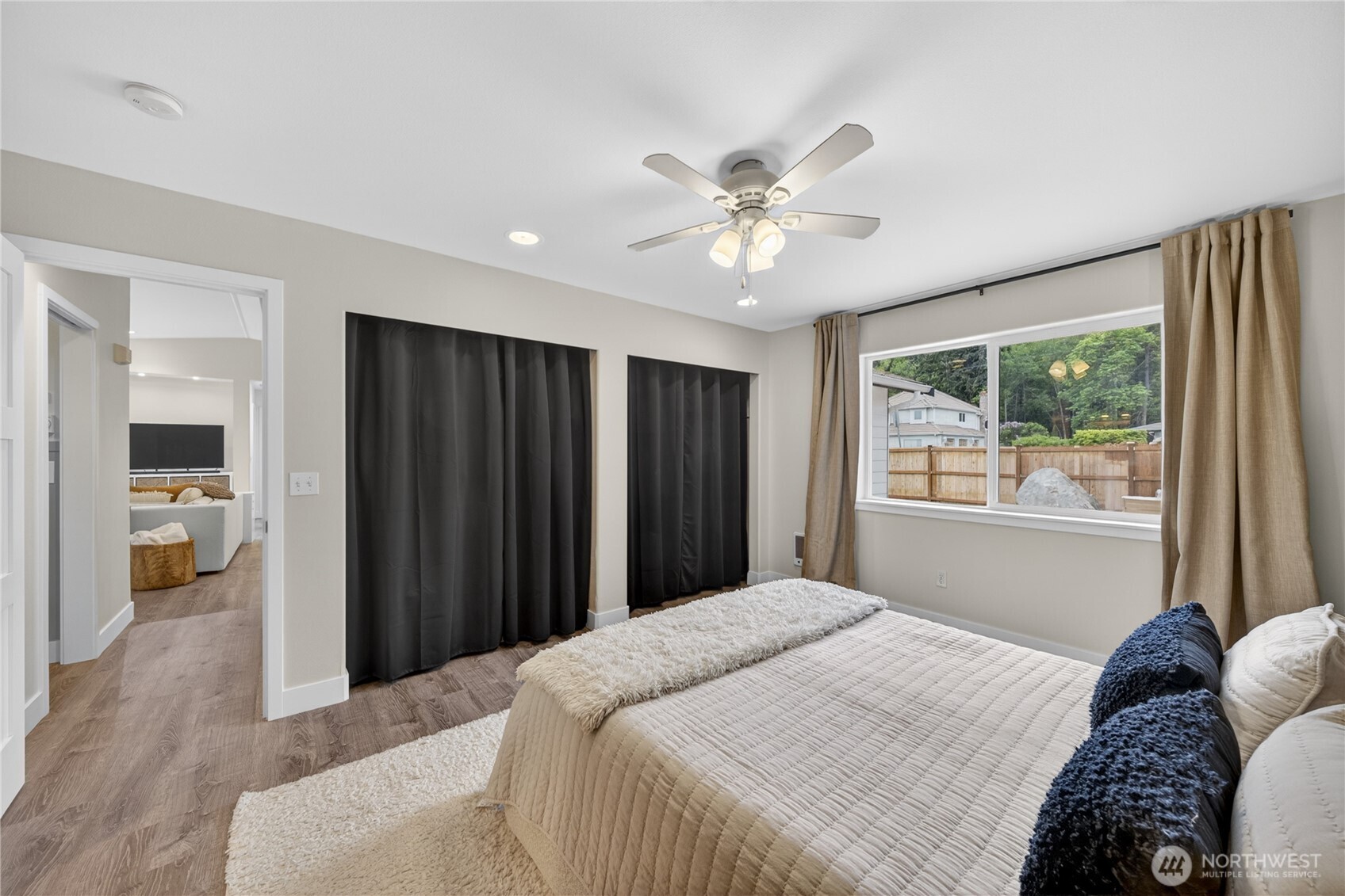 1584 Country Club Drive Property Photo 21
