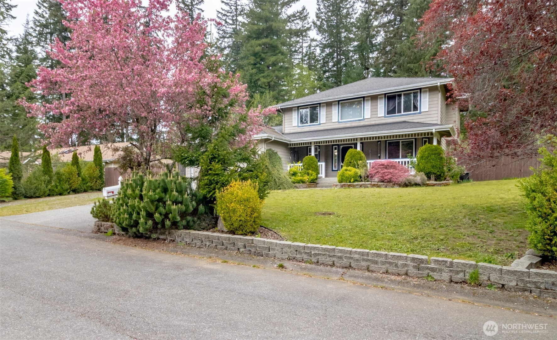 6480 Crossing Place Property Photo 1