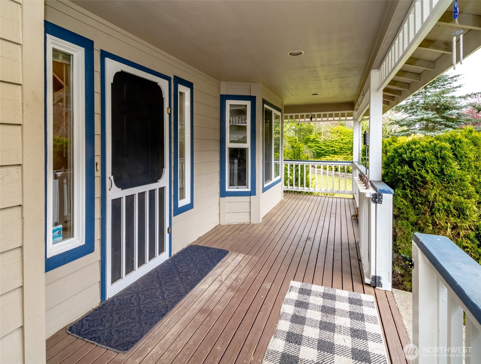 6480 Crossing Place Property Photo 3