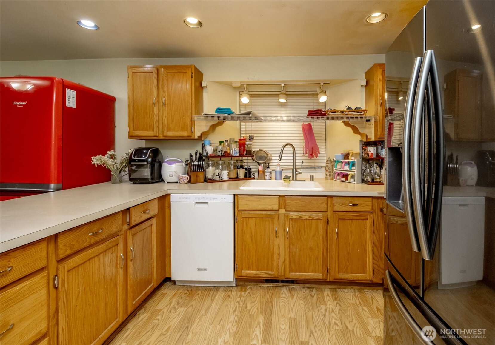 6480 Crossing Place Property Photo 7