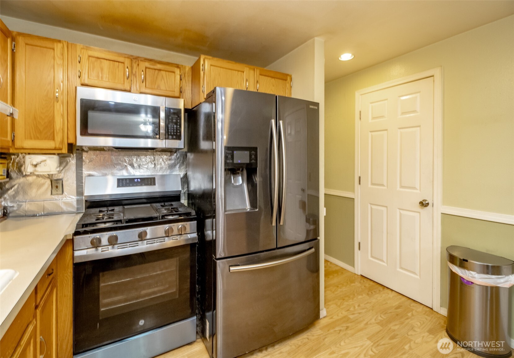 6480 Crossing Place Property Photo 8
