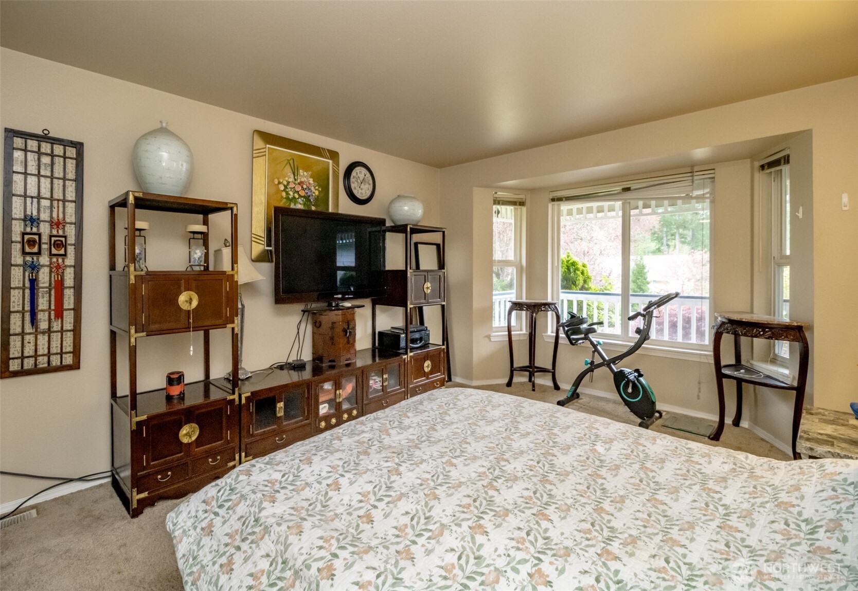 6480 Crossing Place Property Photo 16