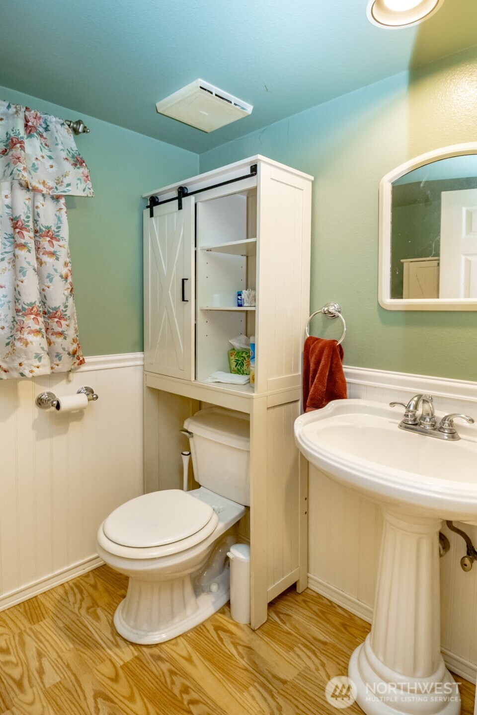 6480 Crossing Place Property Photo 17