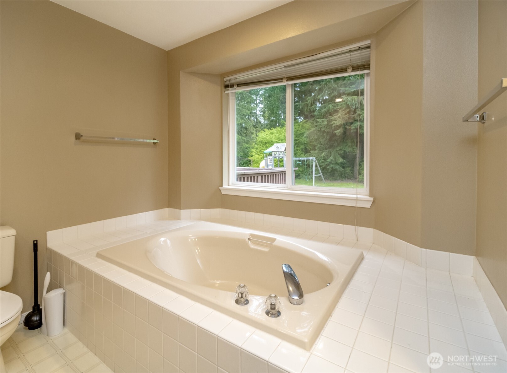 6480 Crossing Place Property Photo 20